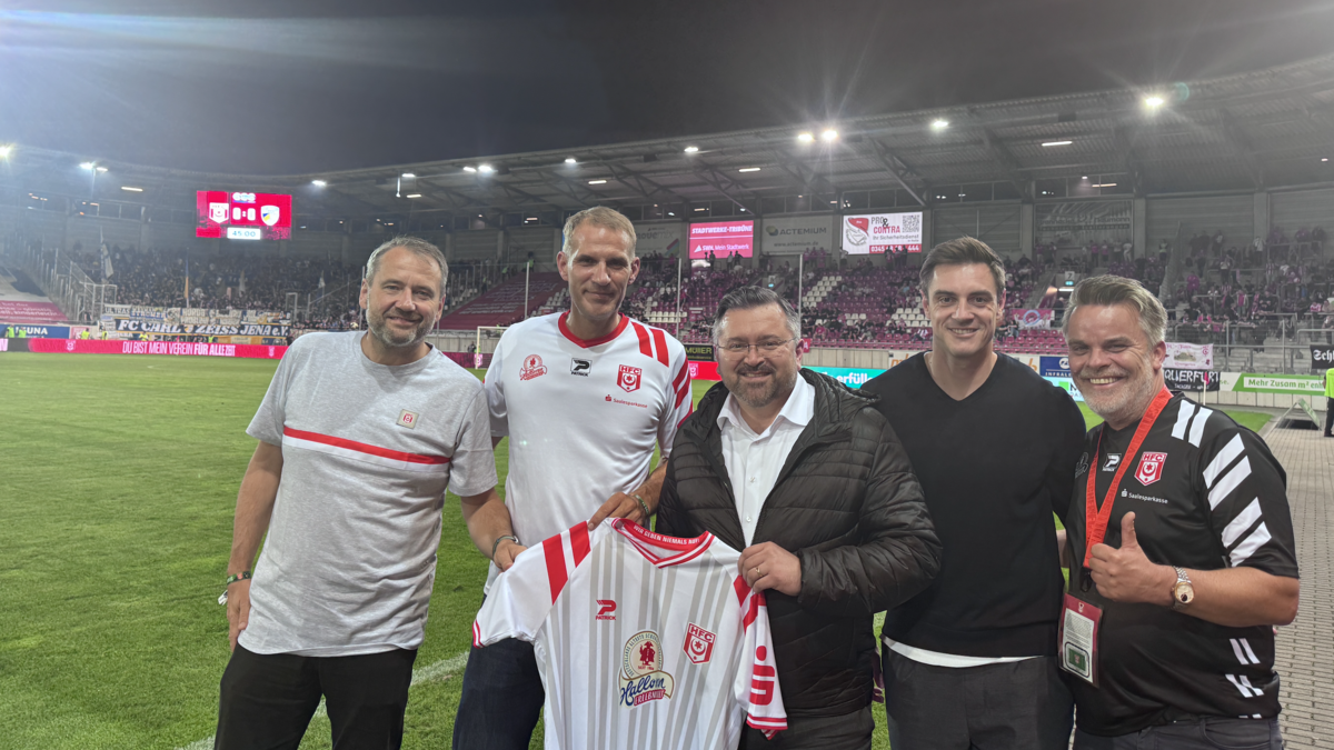 MERKUR SPIELBANKEN verlängert Partnerschaft mit dem Halleschen FC
